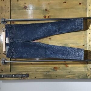 DENIM ELIZABETH AND JAMES DEBBIE JEANS SIZE 28 INSEAM 28 MARBLE SPLATTER